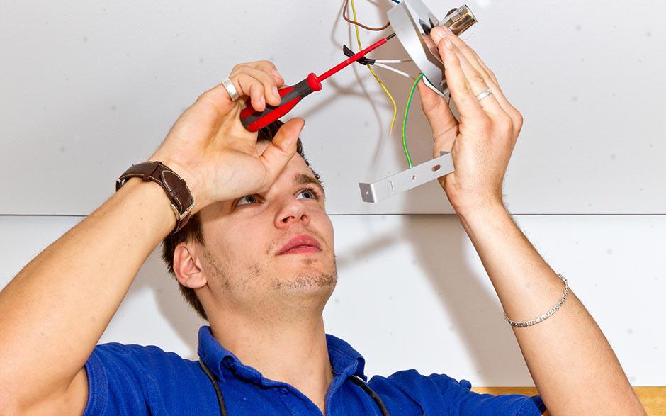 électricien installateur Montreuil
