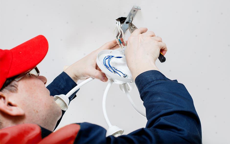 électricien de maintenance Saint-Prix